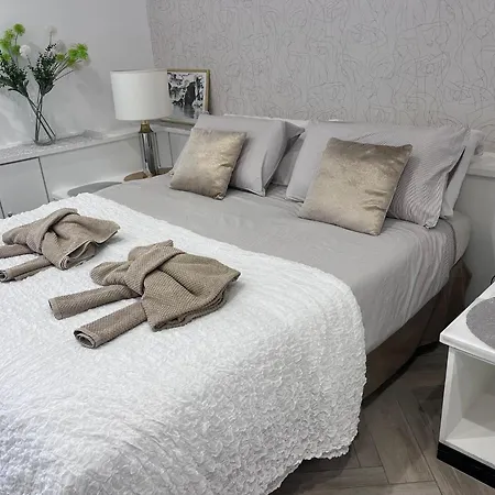 Dolce Chic Roma