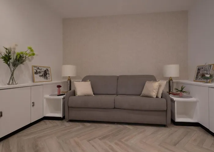 Dolce Chic Apartment *